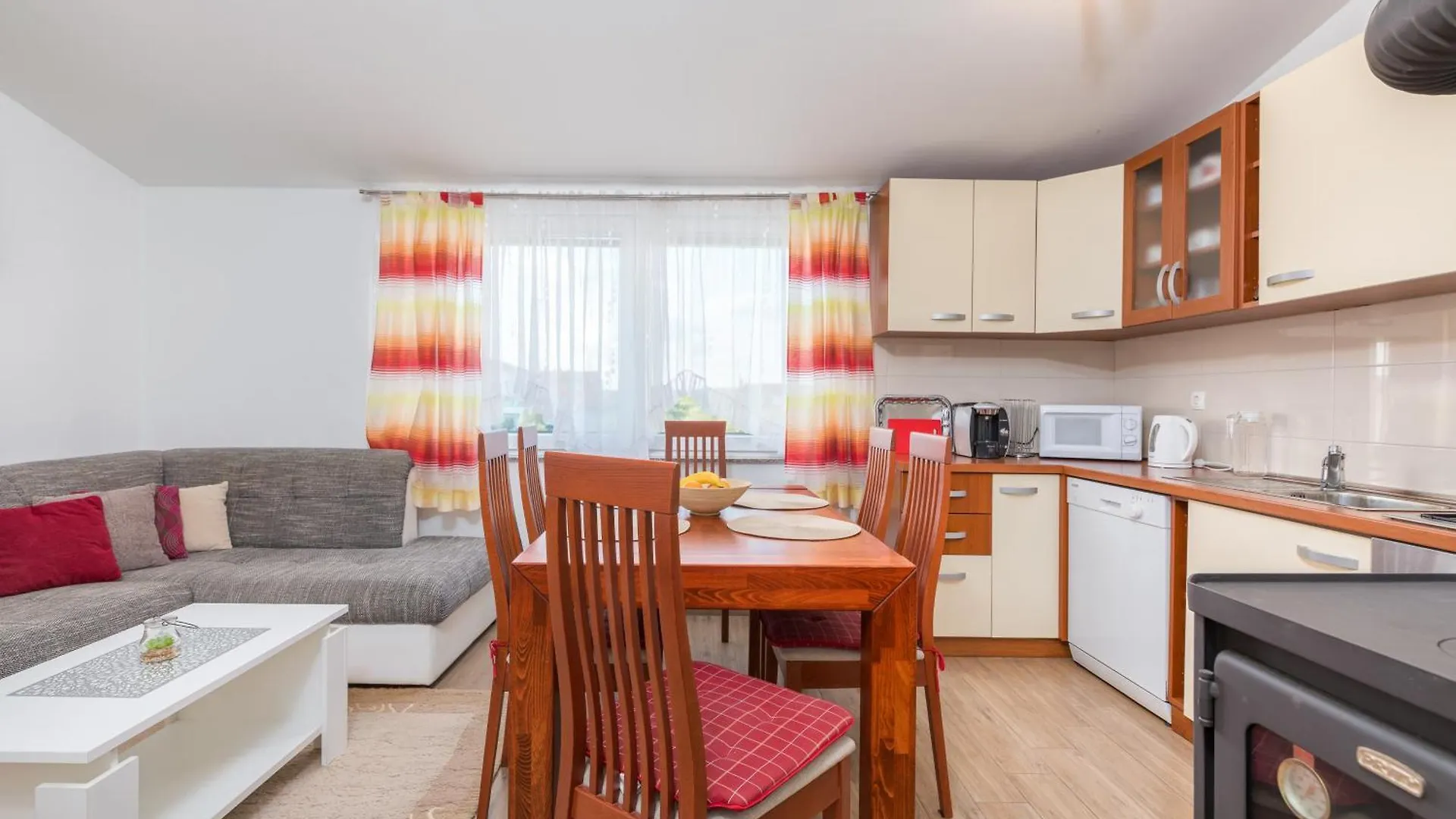 Holiday Apartments Anemona And Solea Valbandon Kroatien